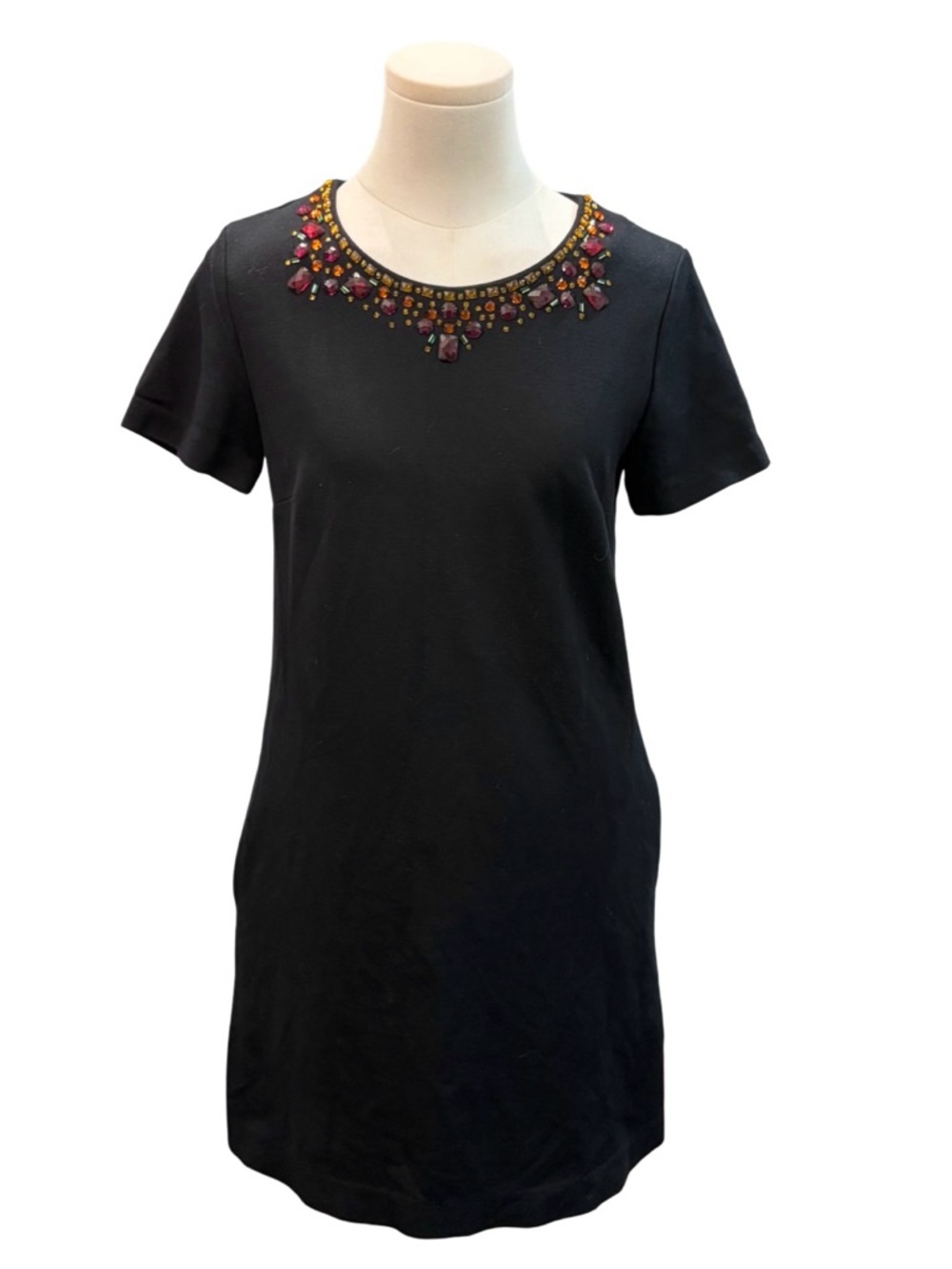 kate spade Black Short Sleeve Crew Neck Shift Dress with Jeweled Neckline Size 2